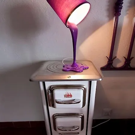 Holiday home Casa Storica A 10' Dal Treno E 15' Dai Traghetti