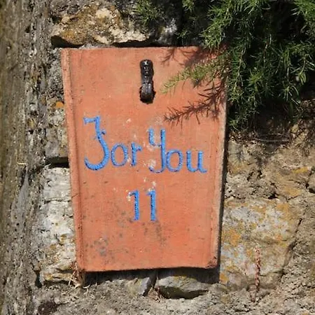 Casa Storica A 10' Dal Treno E 15' Dai Traghetti